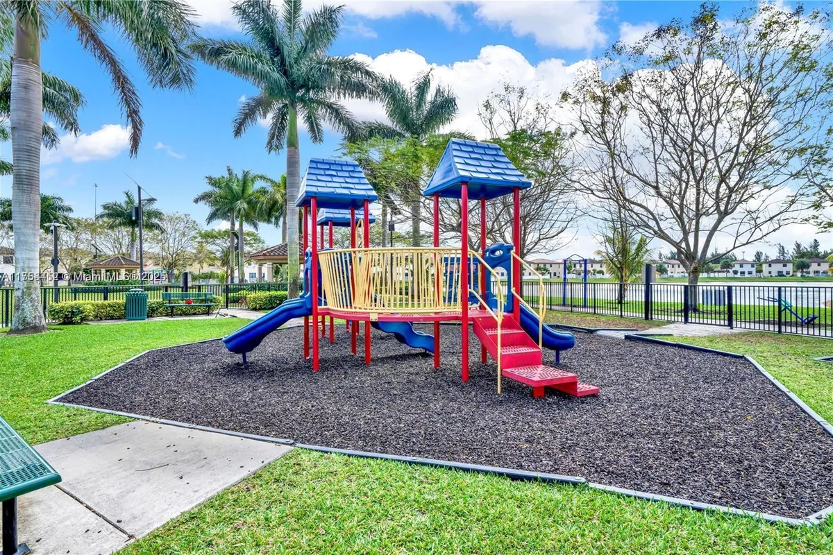 8917 W 35 CT # 8917, Hialeah Gardens FL 33018