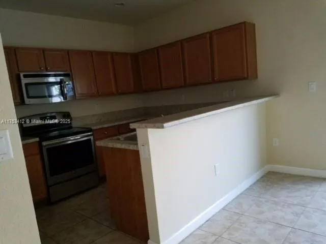 8917 W 35 CT # 8917, Hialeah Gardens FL 33018