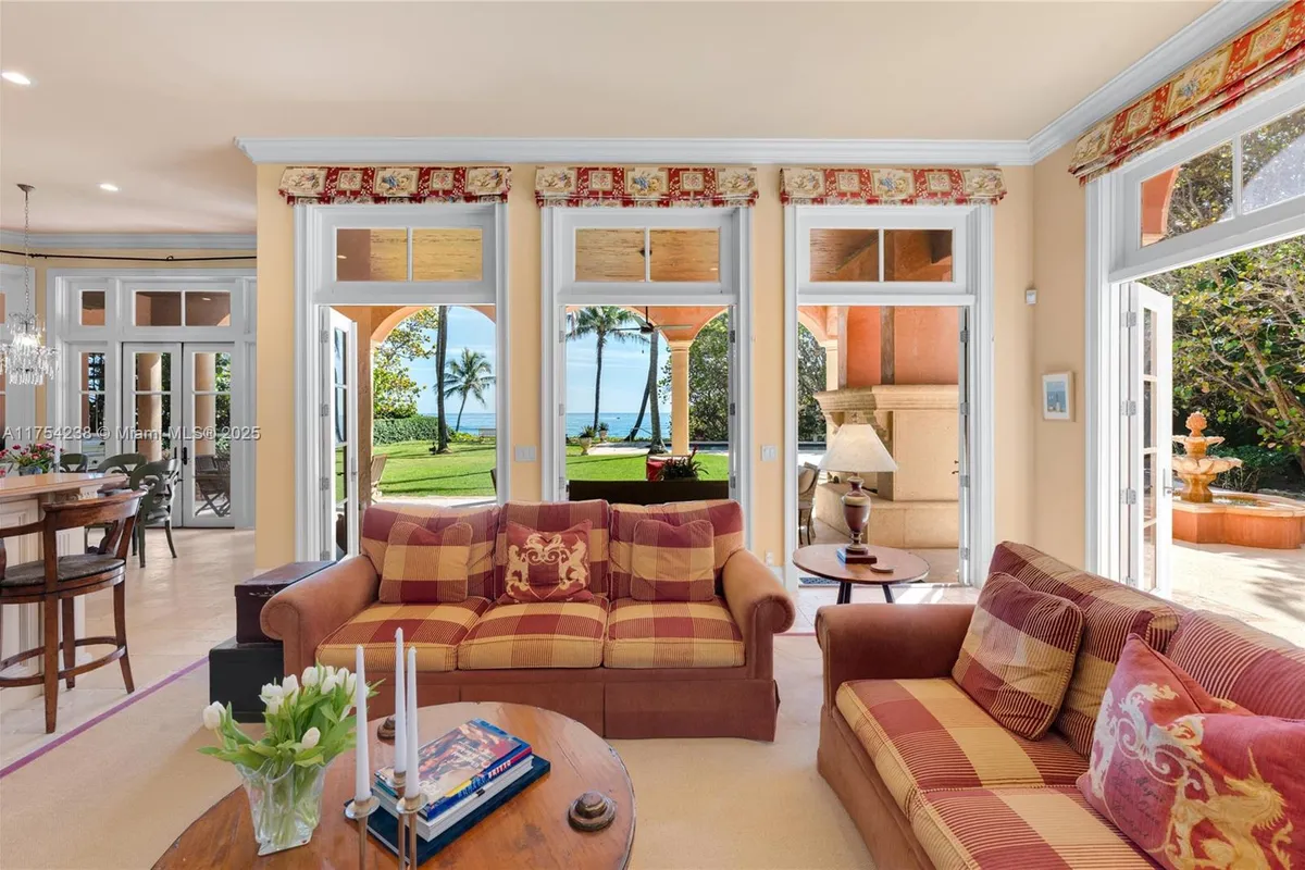 1091 Hillsboro Mile, Hillsboro Beach FL 33062