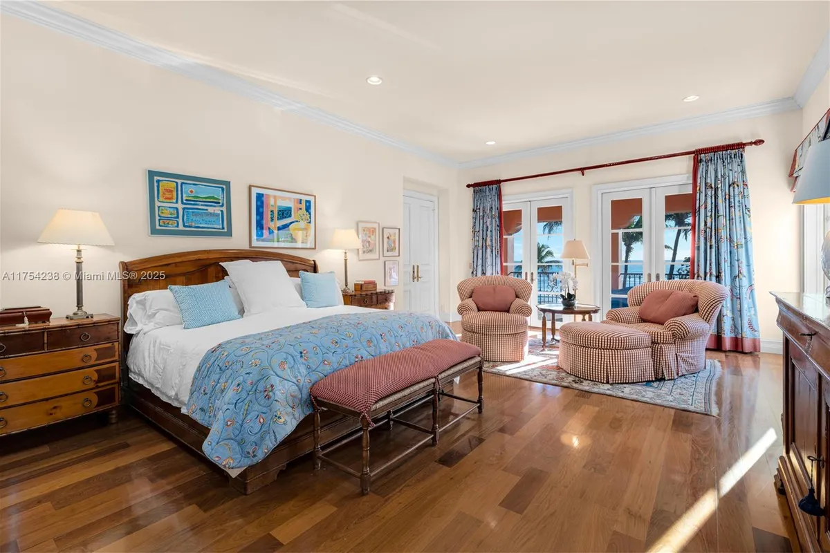 1091 Hillsboro Mile, Hillsboro Beach FL 33062