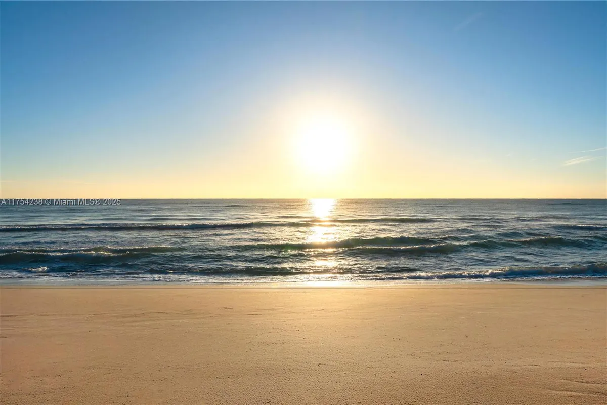 1091 Hillsboro Mile, Hillsboro Beach FL 33062