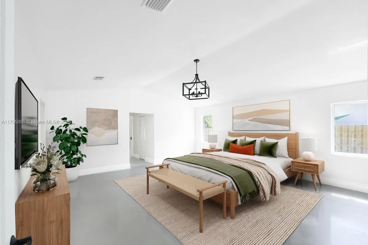 8513 SW 169 Ter, Palmetto Bay FL 33157