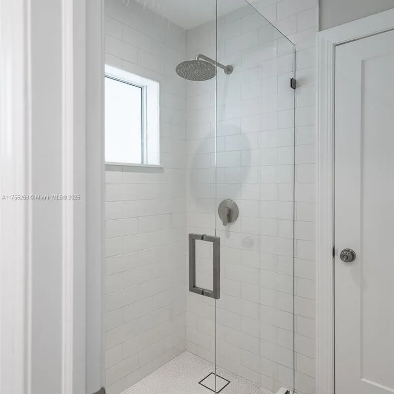 8513 SW 169 Ter, Palmetto Bay FL 33157