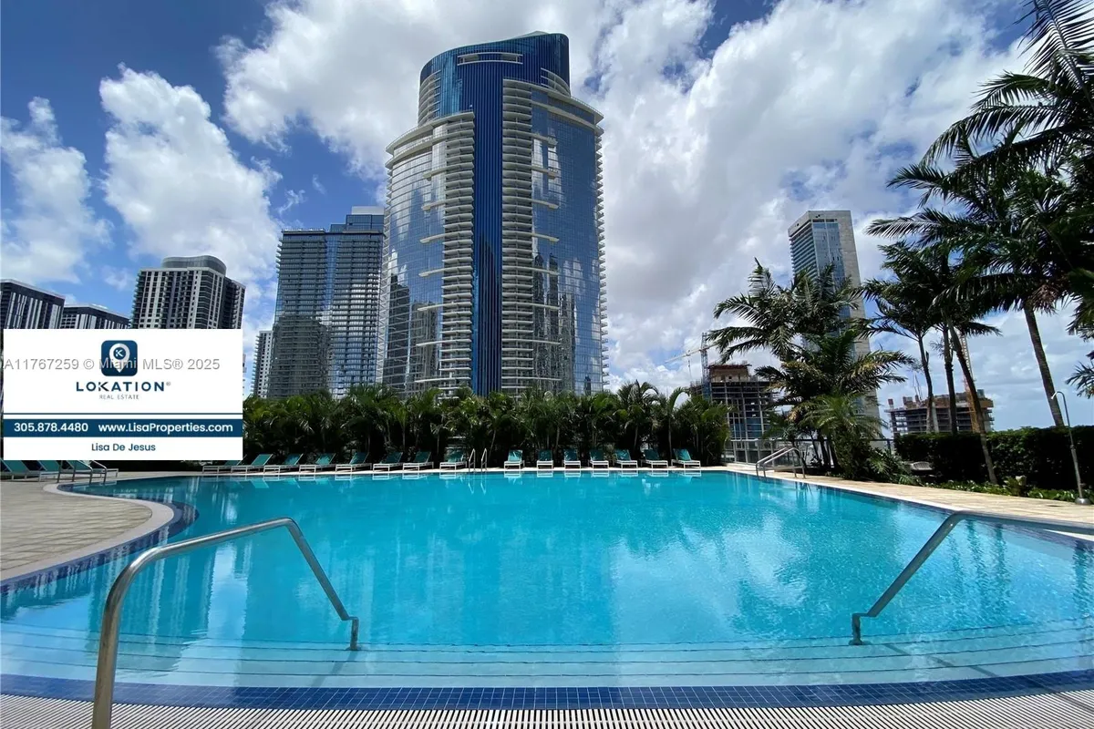 888 Biscayne Blvd # 4306, Miami FL 33132