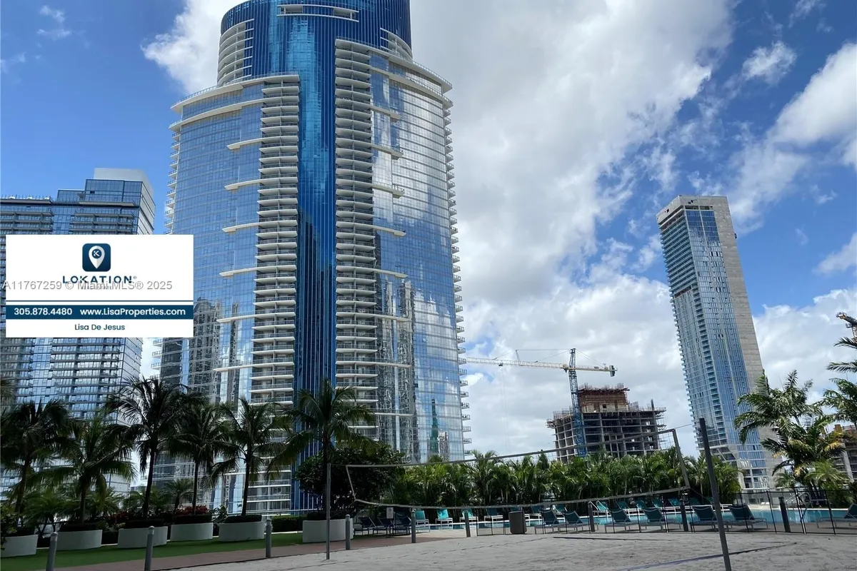 888 Biscayne Blvd # 4306, Miami FL 33132