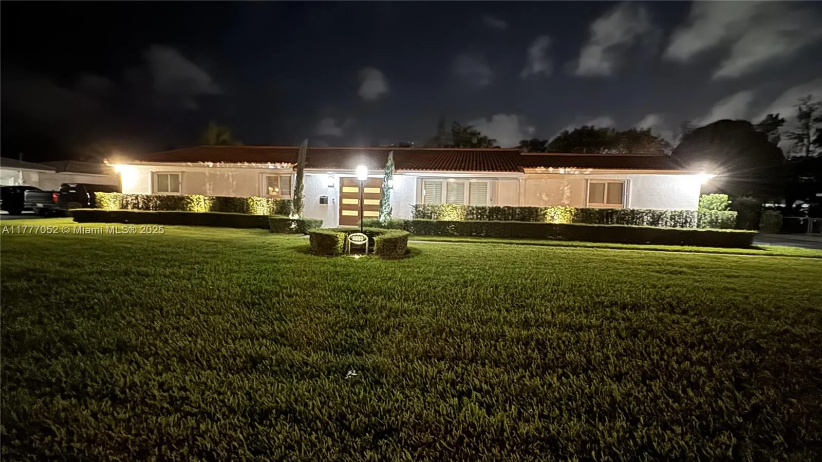 8860 SW 155th Ter, Palmetto Bay FL 33157