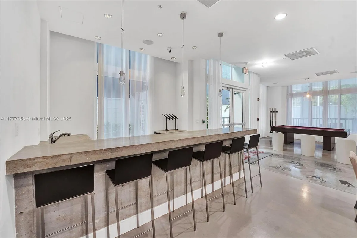 234 NE 3rd St # 2202, Miami FL 33132