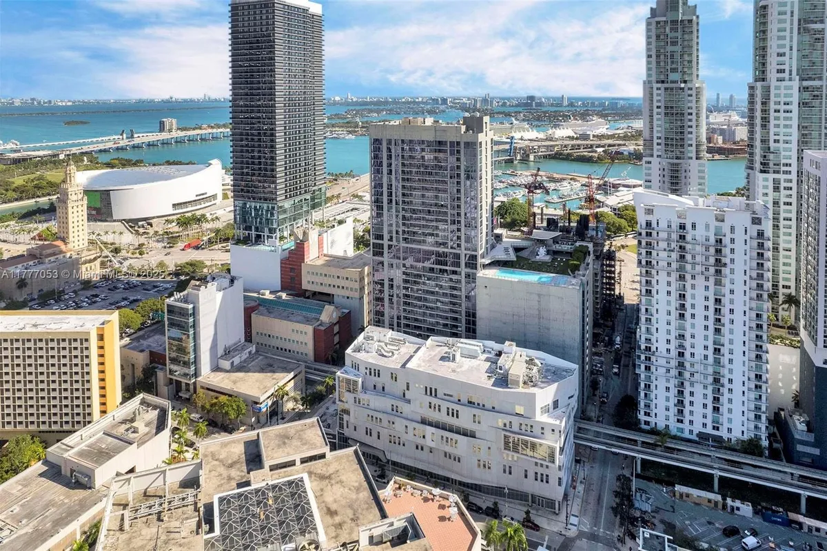 234 NE 3rd St # 2202, Miami FL 33132