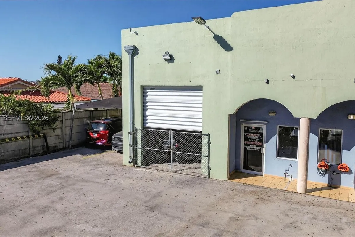 9180 NW 119th St # 10, Hialeah Gardens FL 33018