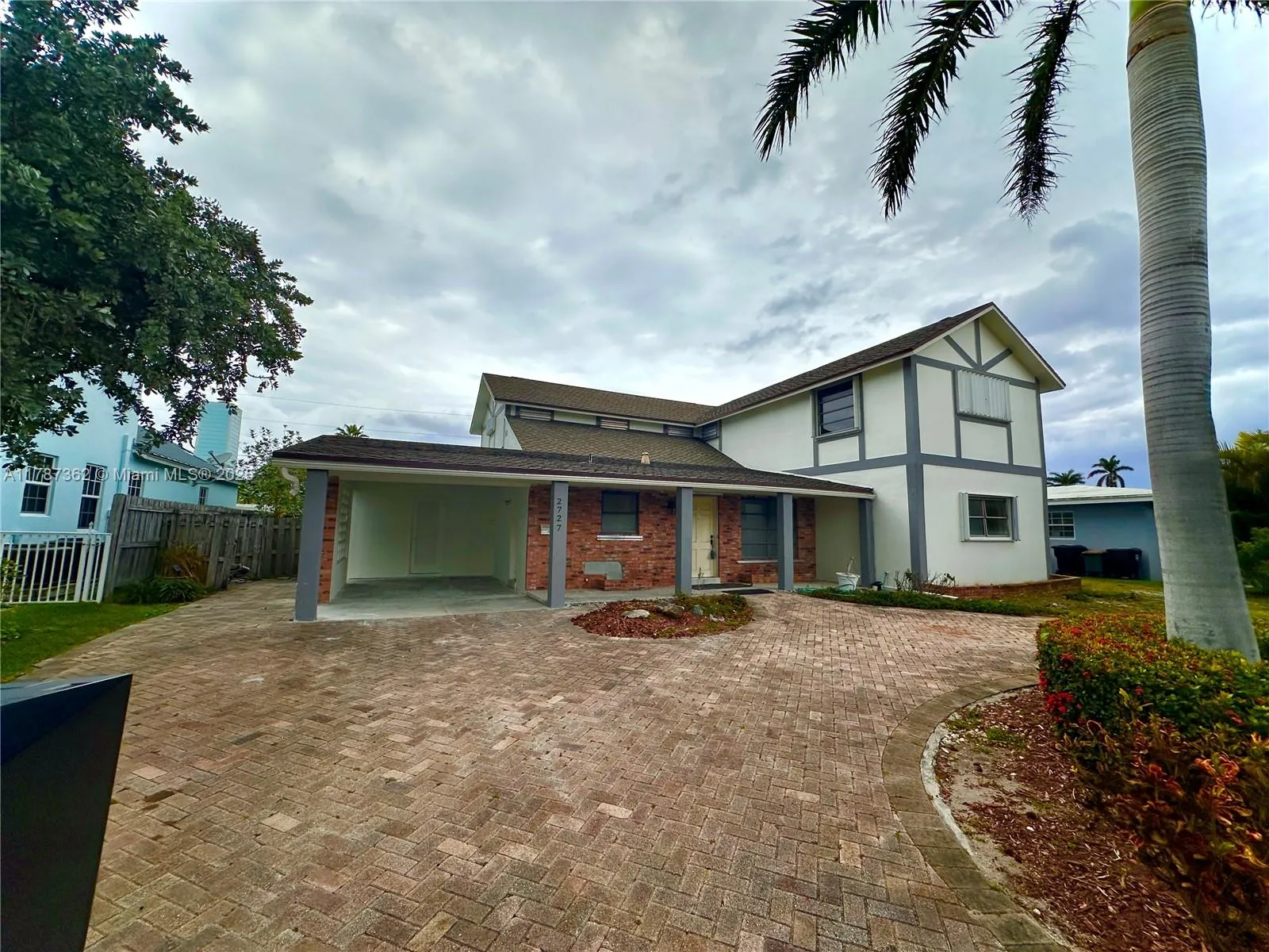 2727 NE 31st Ct, Lighthouse Point FL 33064