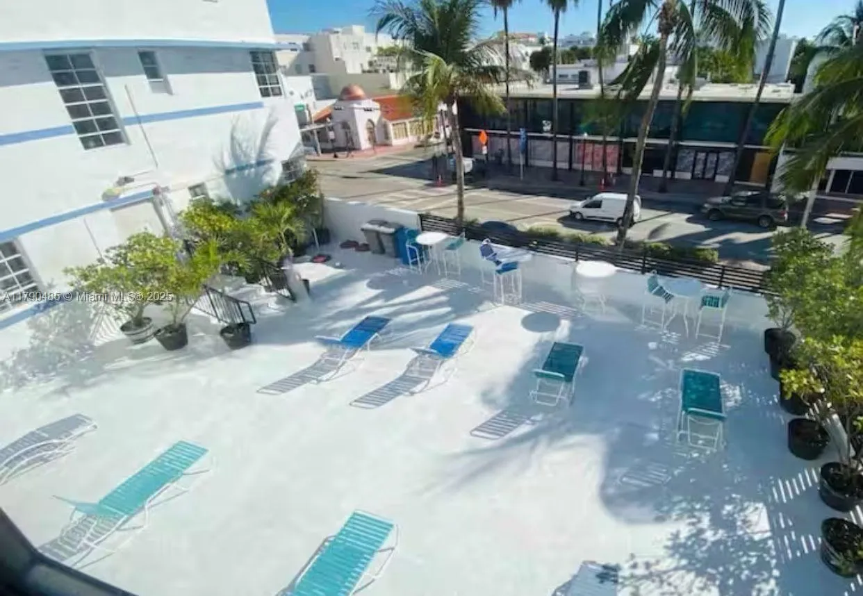 763 Pennsylvania Ave # 130, Miami Beach FL 33139