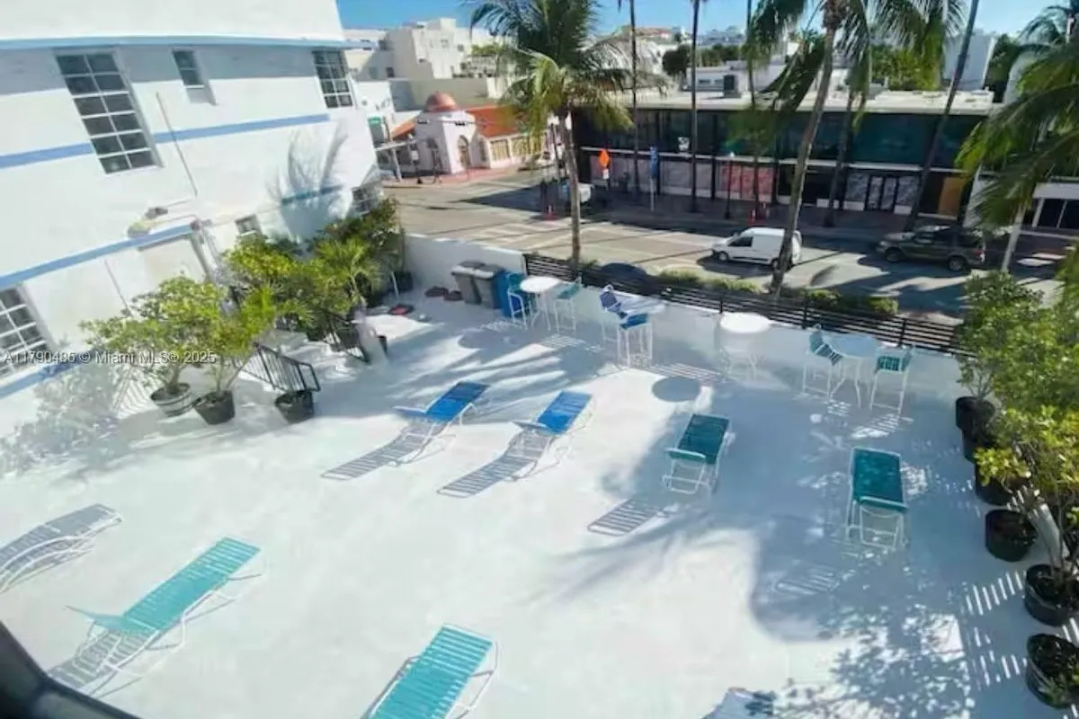 763 Pennsylvania Ave # 130, Miami Beach FL 33139