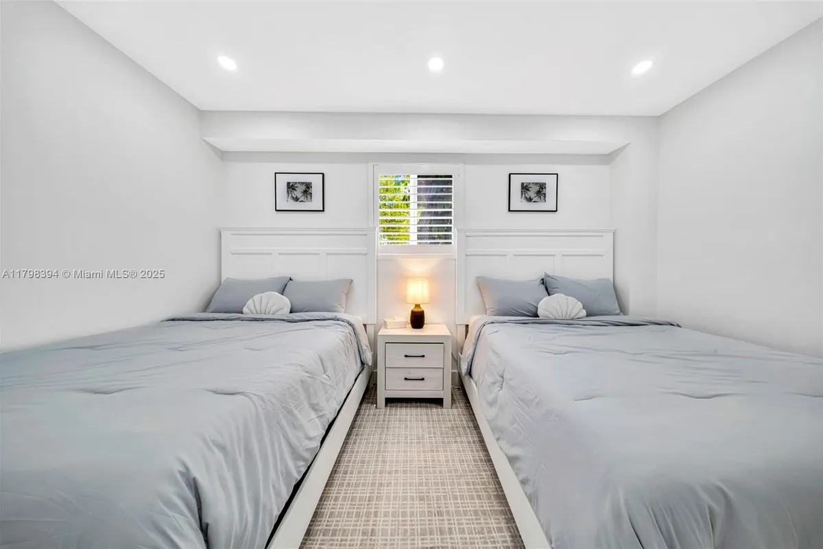 129 Nautilus Dr # 0, Islamorada FL 33036