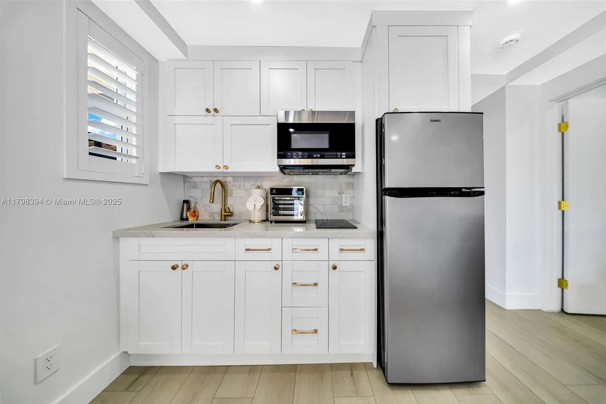 129 Nautilus Dr # 0, Islamorada FL 33036