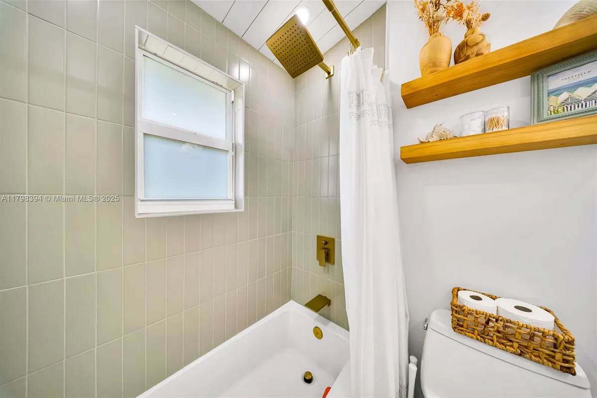 129 Nautilus Dr # 0, Islamorada FL 33036