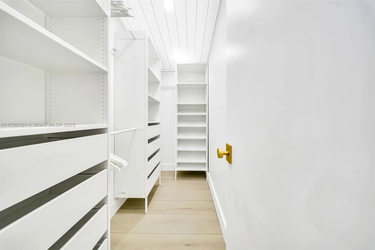 129 Nautilus Dr # 0, Islamorada FL 33036