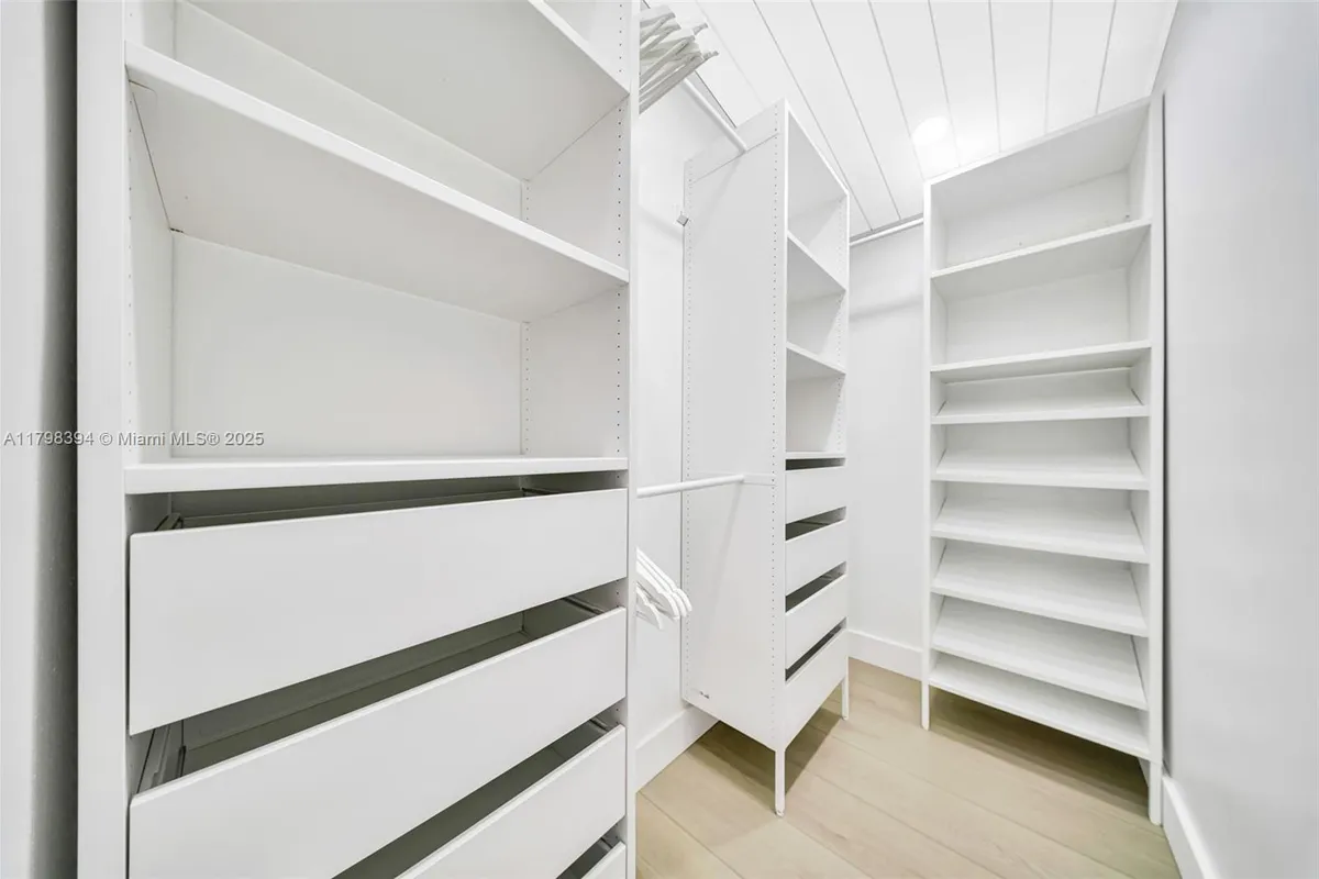 129 Nautilus Dr # 0, Islamorada FL 33036