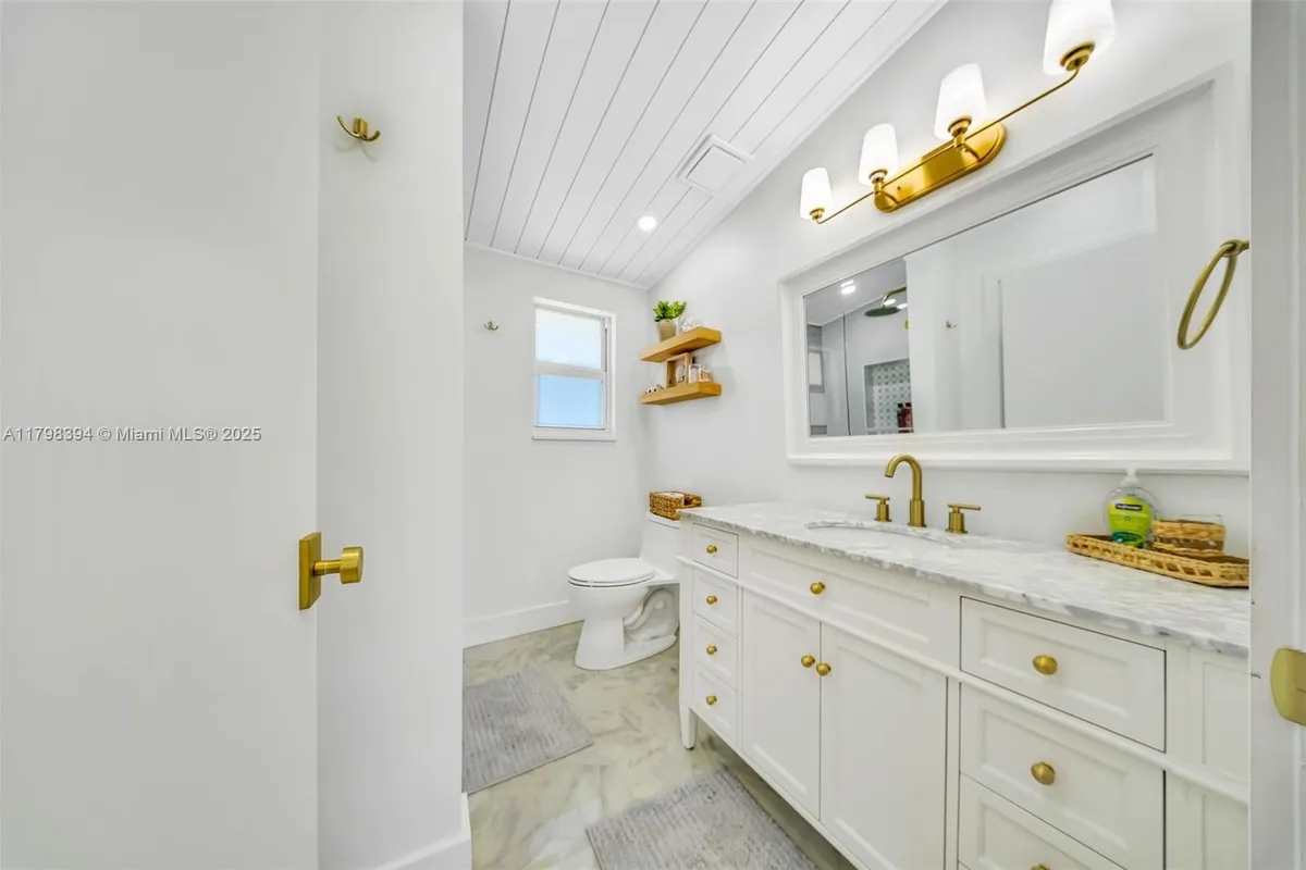 129 Nautilus Dr # 0, Islamorada FL 33036