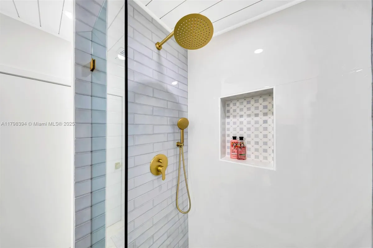 129 Nautilus Dr # 0, Islamorada FL 33036