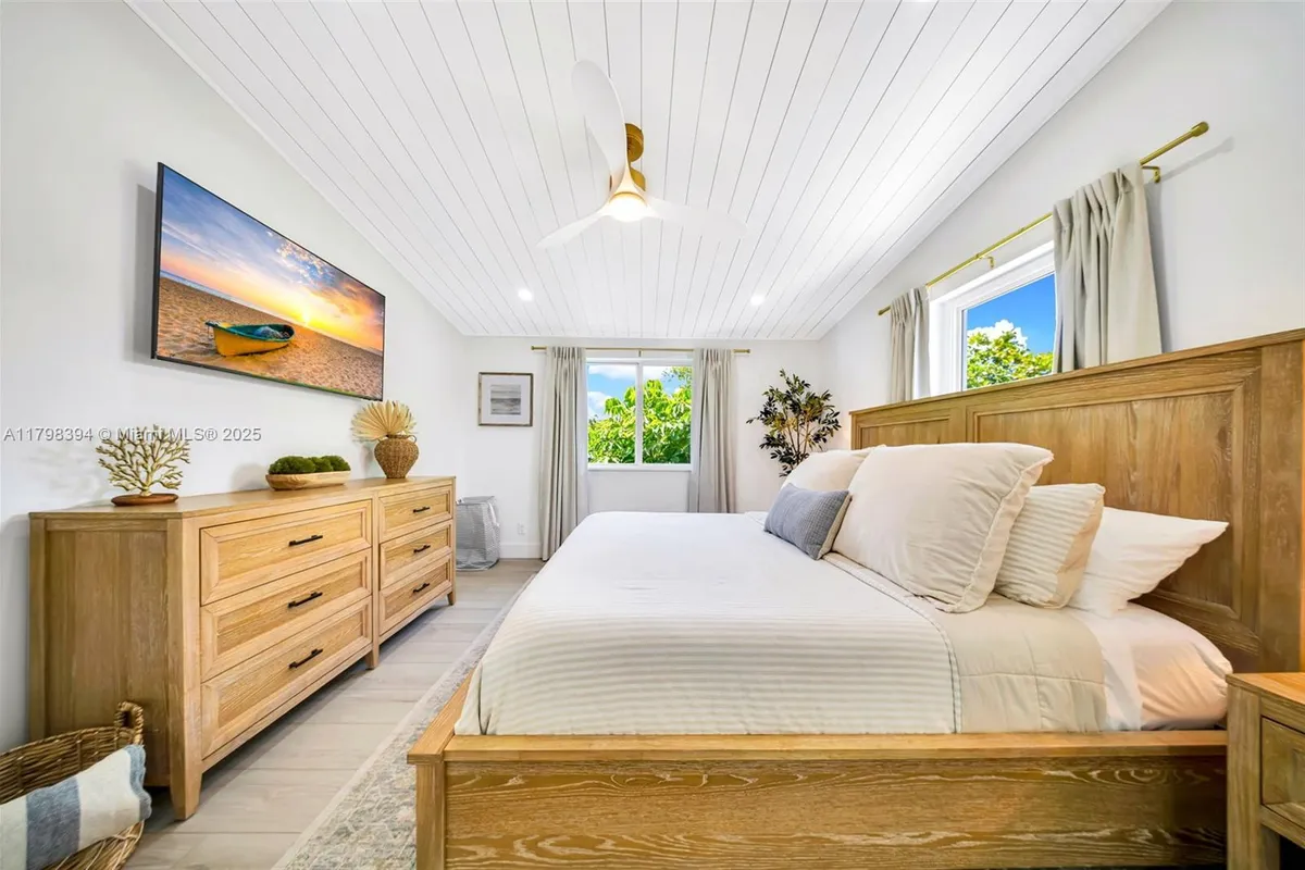 129 Nautilus Dr # 0, Islamorada FL 33036