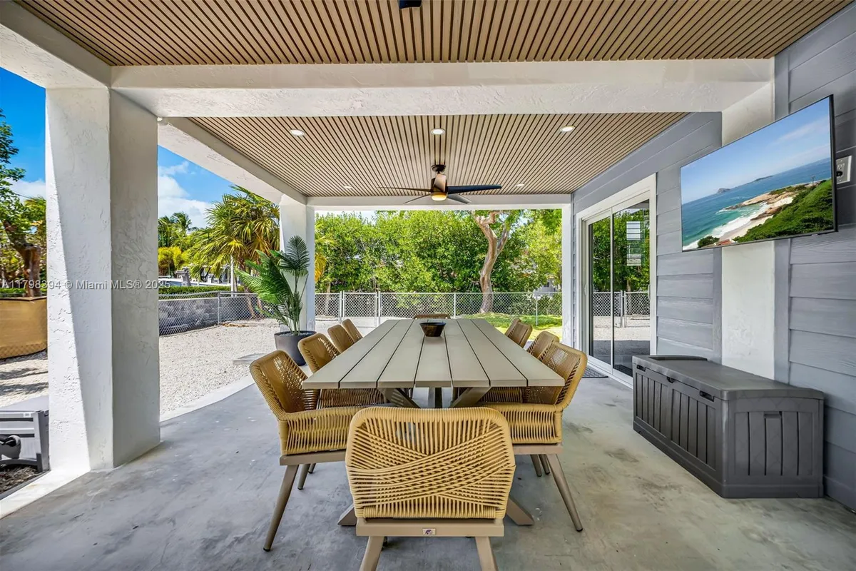 129 Nautilus Dr # 0, Islamorada FL 33036