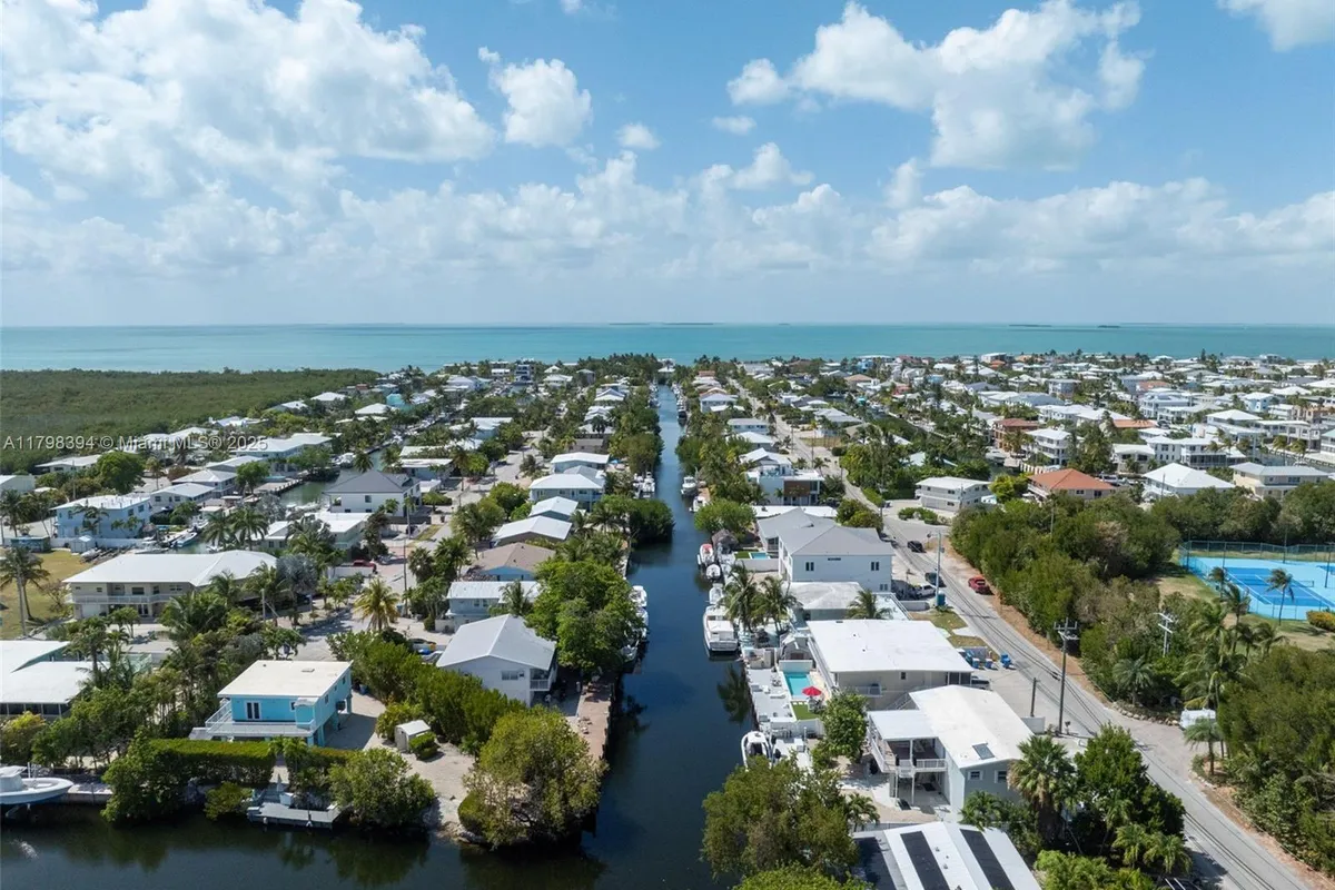 129 Nautilus Dr # 0, Islamorada FL 33036