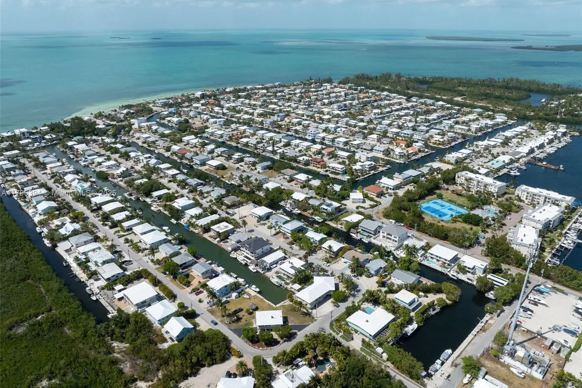 129 Nautilus Dr # 0, Islamorada FL 33036