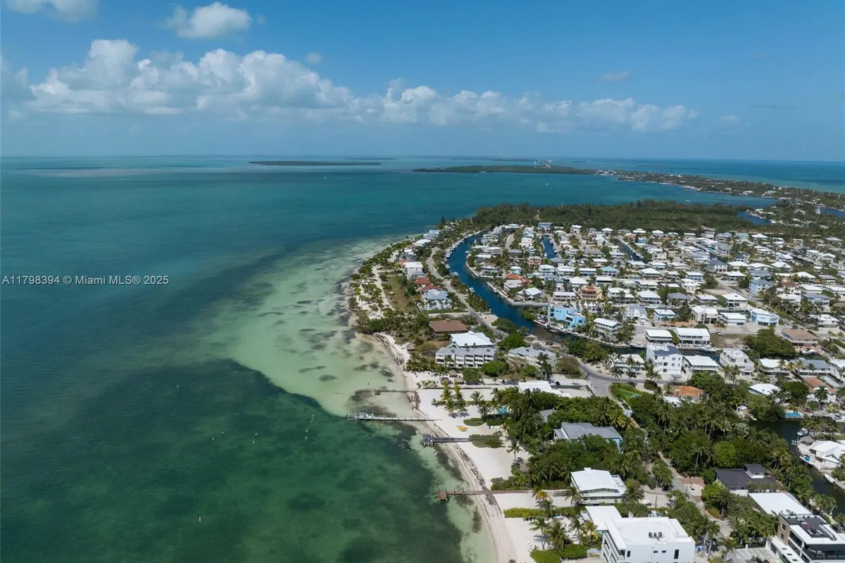 129 Nautilus Dr # 0, Islamorada FL 33036