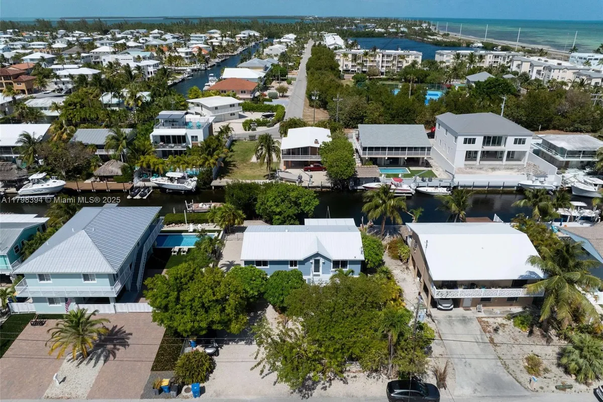 129 Nautilus Dr # 0, Islamorada FL 33036