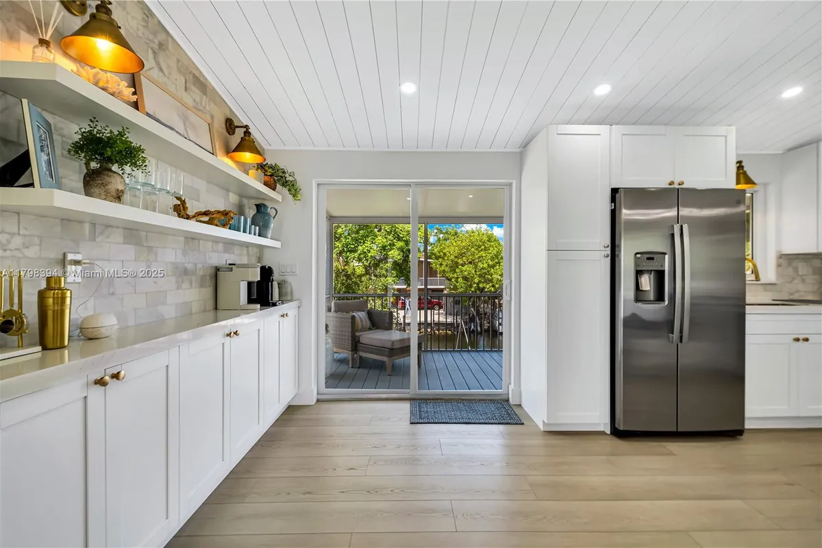 129 Nautilus Dr # 0, Islamorada FL 33036