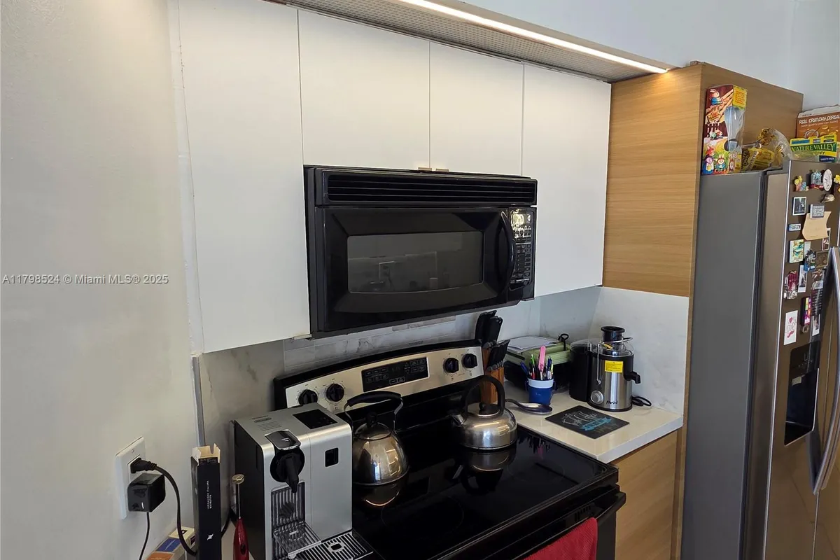 16425 Collins Ave # 312, Sunny Isles Beach FL 33160