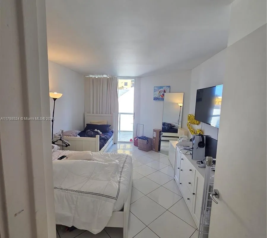 16425 Collins Ave # 312, Sunny Isles Beach FL 33160