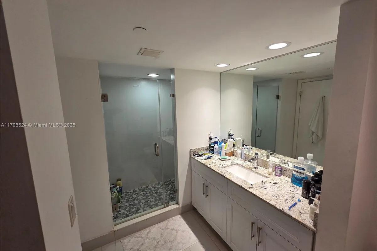 16425 Collins Ave # 312, Sunny Isles Beach FL 33160