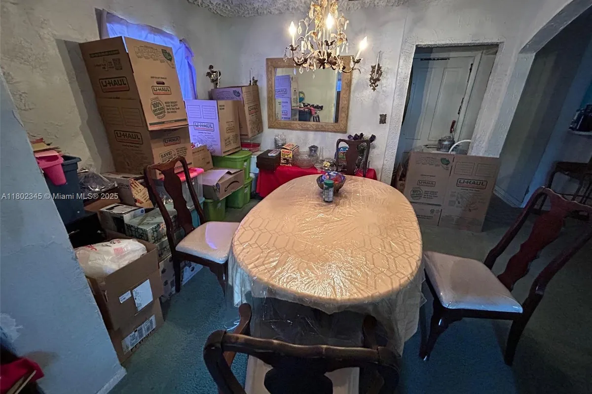 10354 SW 173rd St, Miami FL 33157