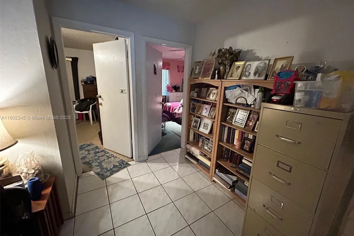 10354 SW 173rd St, Miami FL 33157