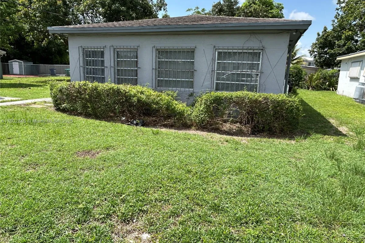 10354 SW 173rd St, Miami FL 33157