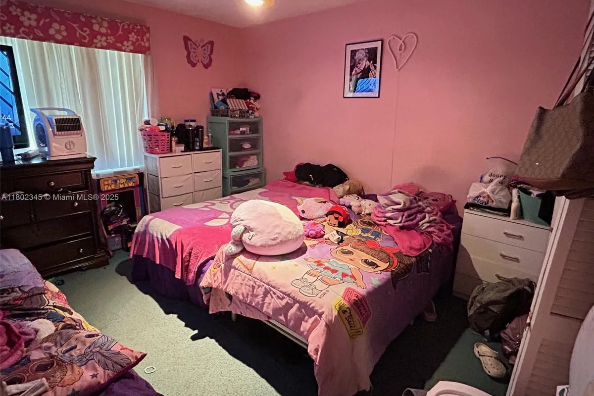 10354 SW 173rd St, Miami FL 33157