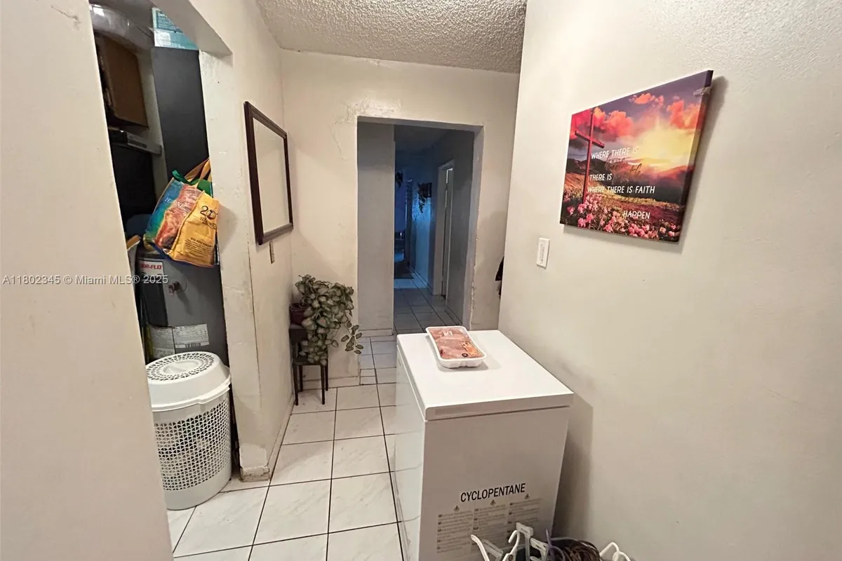 10354 SW 173rd St, Miami FL 33157