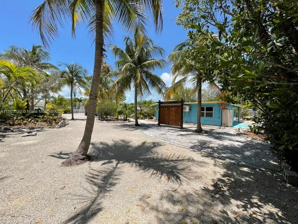 Lot 25-24 140 Gardenia St, Plantation Key FL 33070