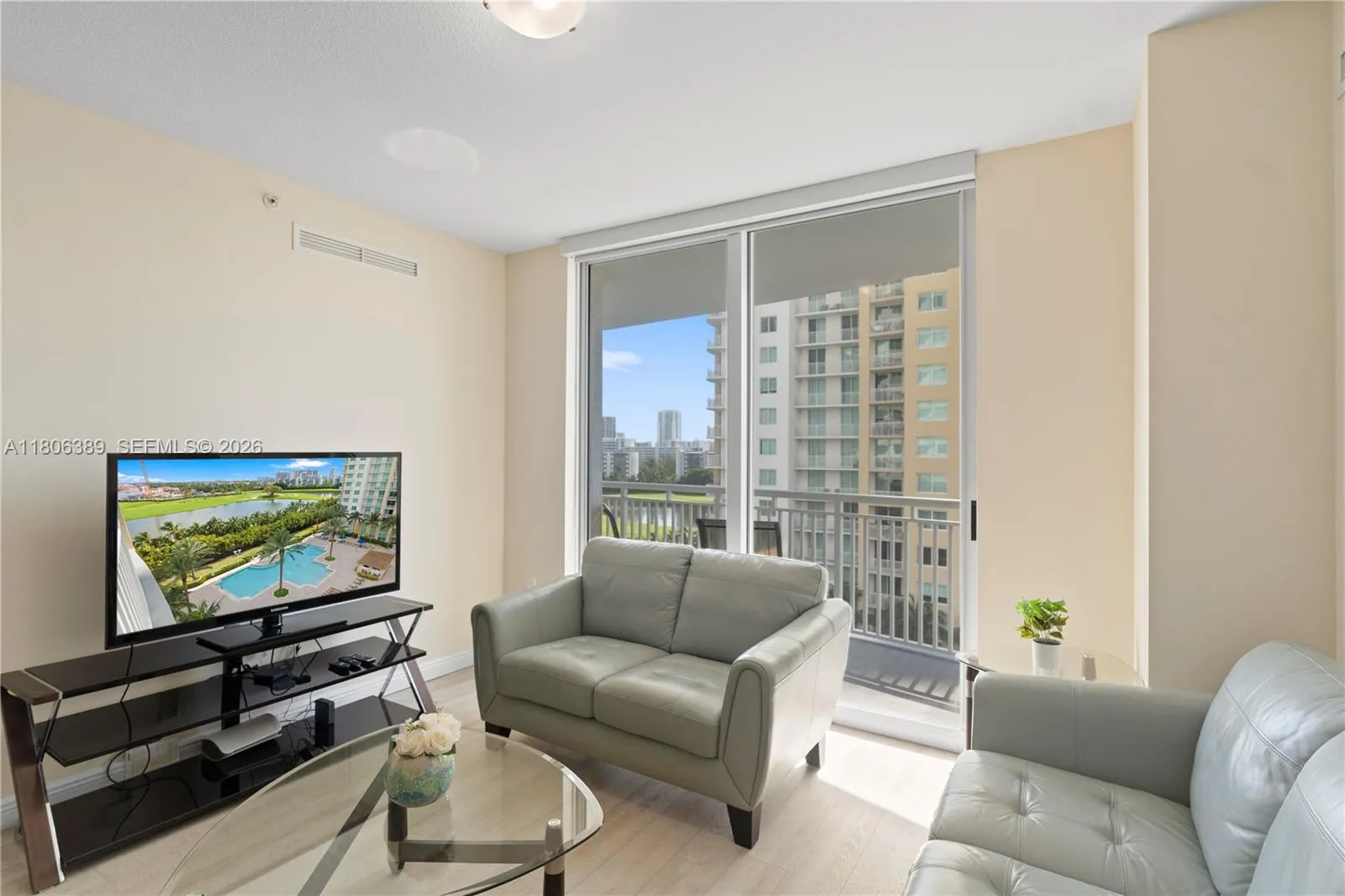 1745 E Hallandale Beach Blvd # 705W, Hallandale Beach FL 33009