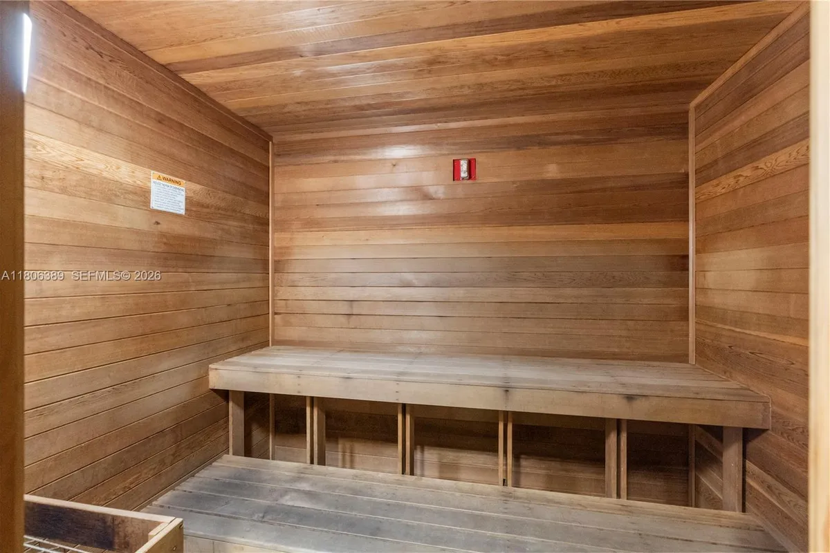 1745 E Hallandale Beach Blvd # 705W, Hallandale Beach FL 33009