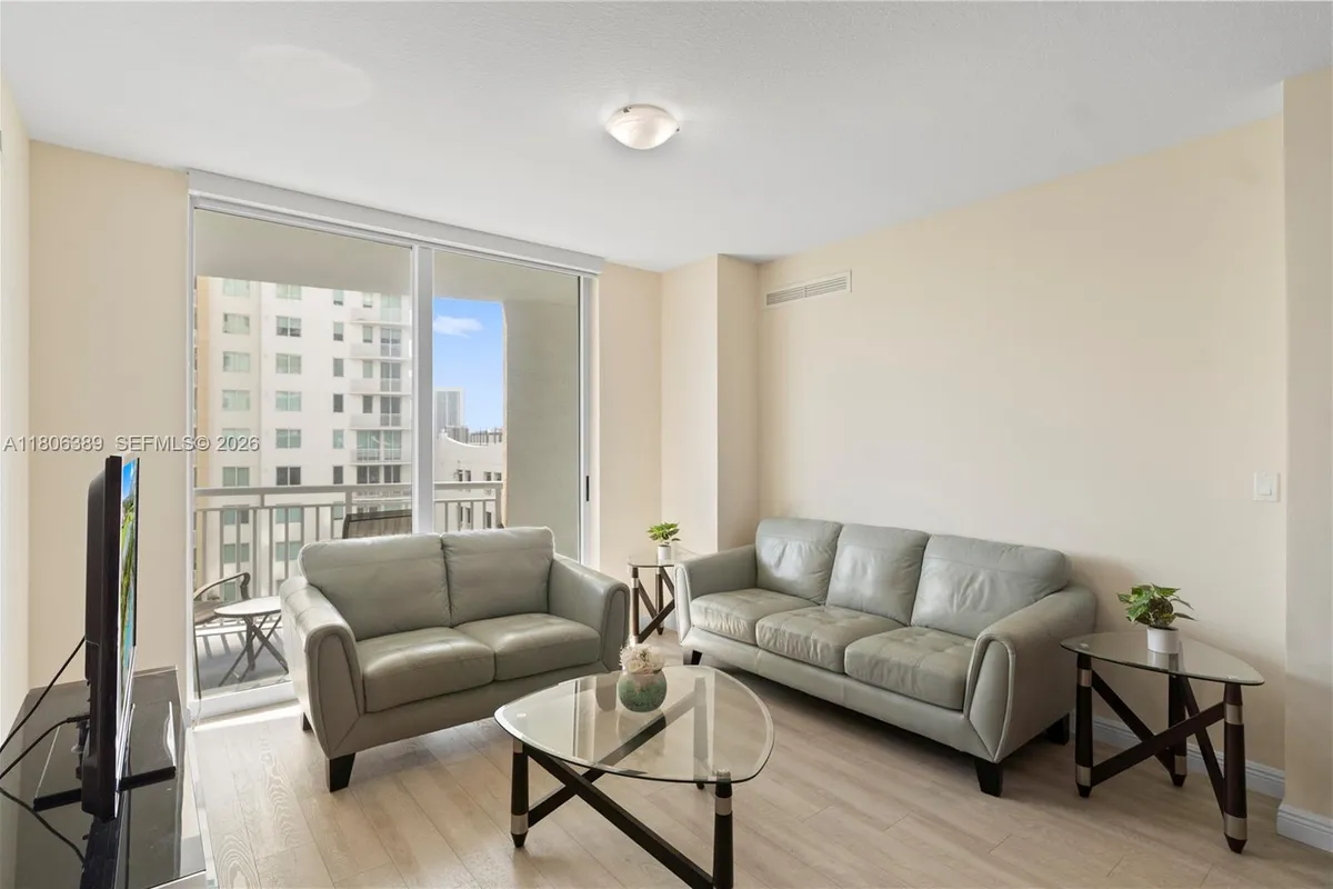 1745 E Hallandale Beach Blvd # 705W, Hallandale Beach FL 33009