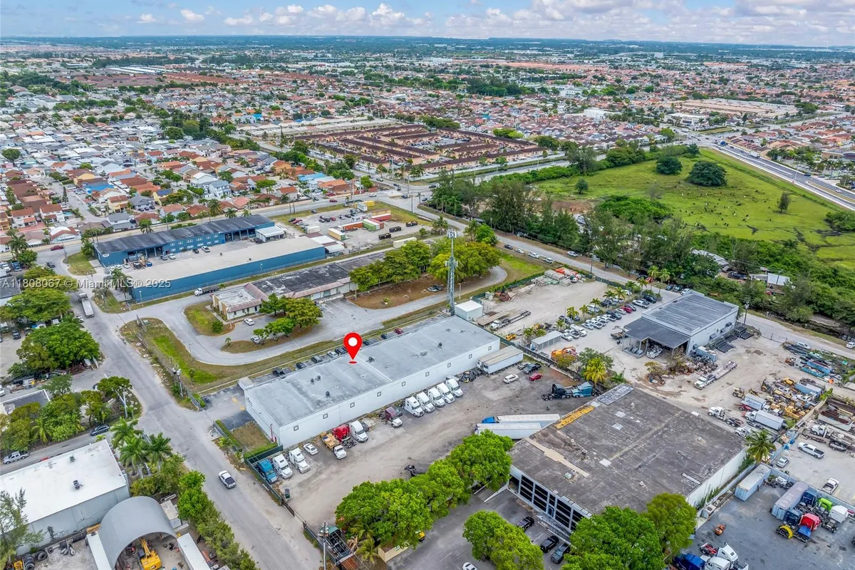 12101 NW 98th Ave, Hialeah Gardens FL 33018