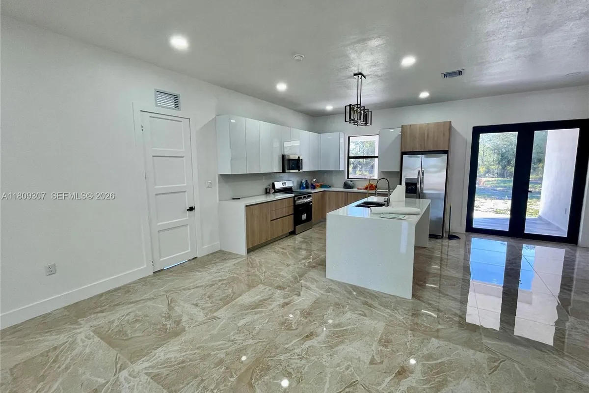 435 N Quebrada St, Clewiston FL 33440