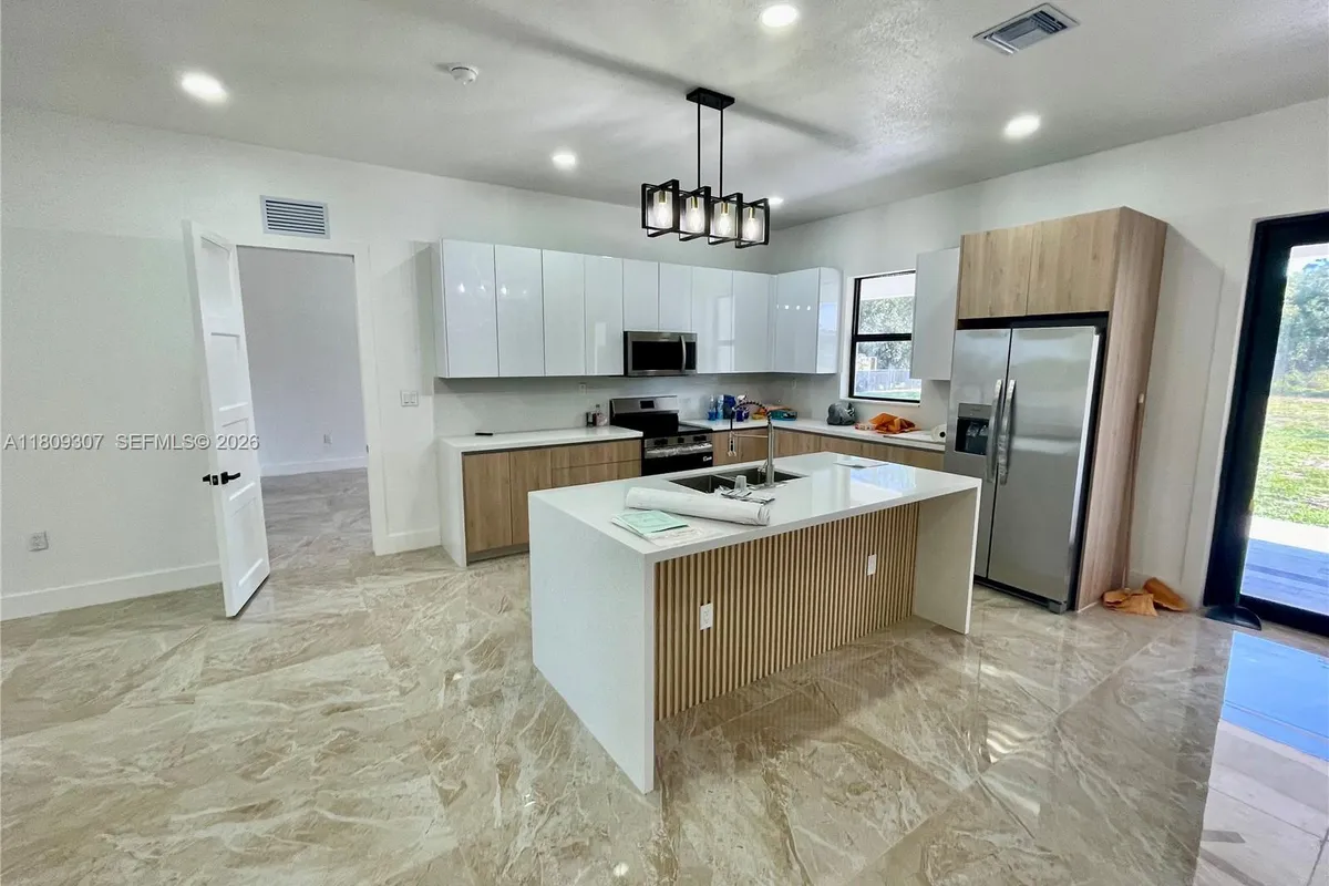 435 N Quebrada St, Clewiston FL 33440