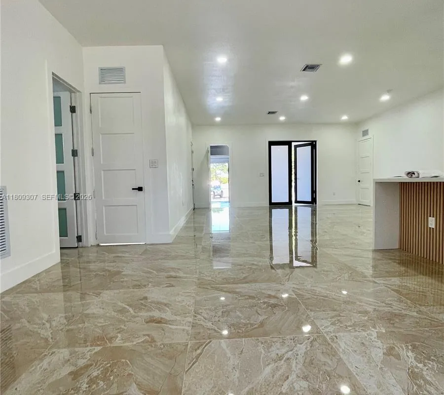 435 N Quebrada St, Clewiston FL 33440