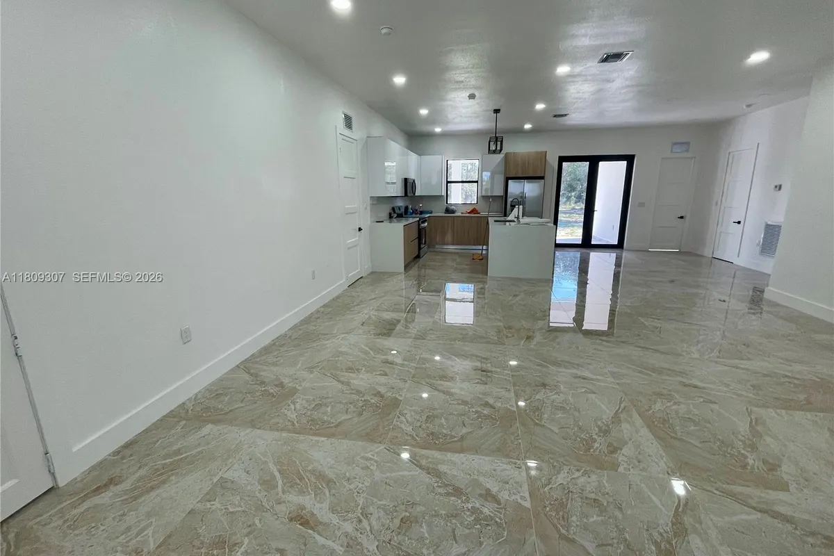 435 N Quebrada St, Clewiston FL 33440