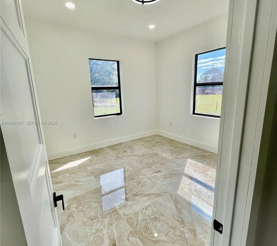 435 N Quebrada St, Clewiston FL 33440