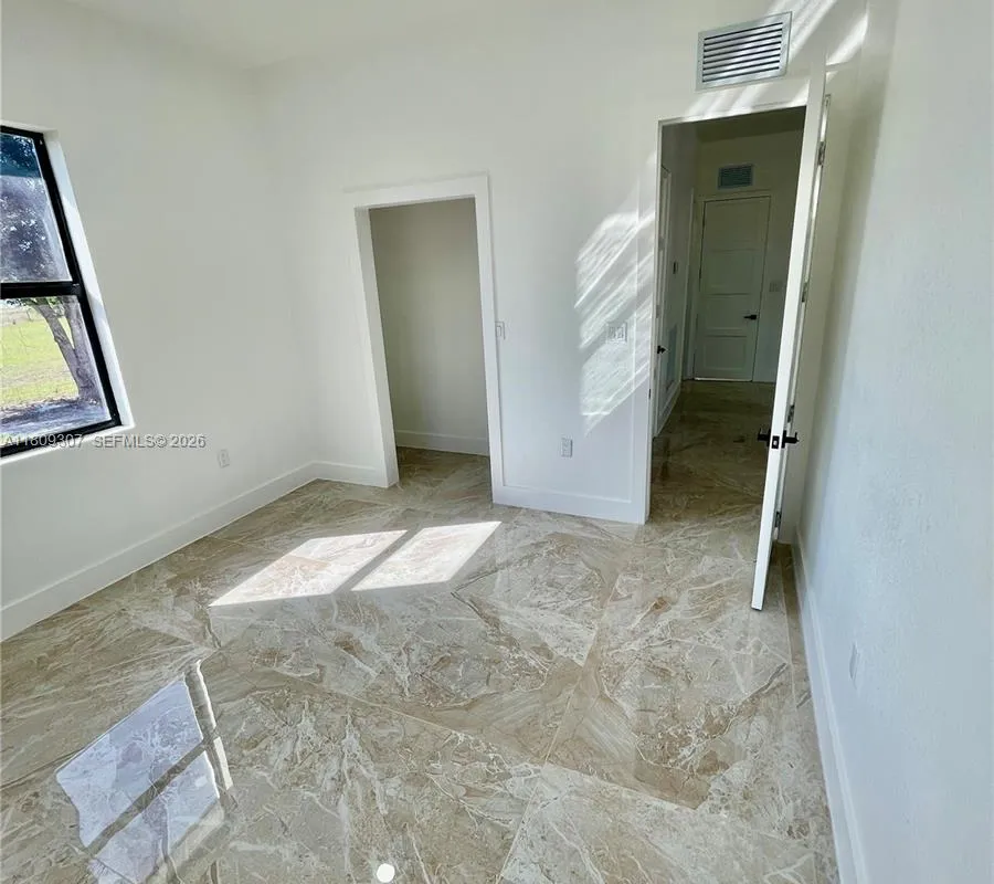 435 N Quebrada St, Clewiston FL 33440