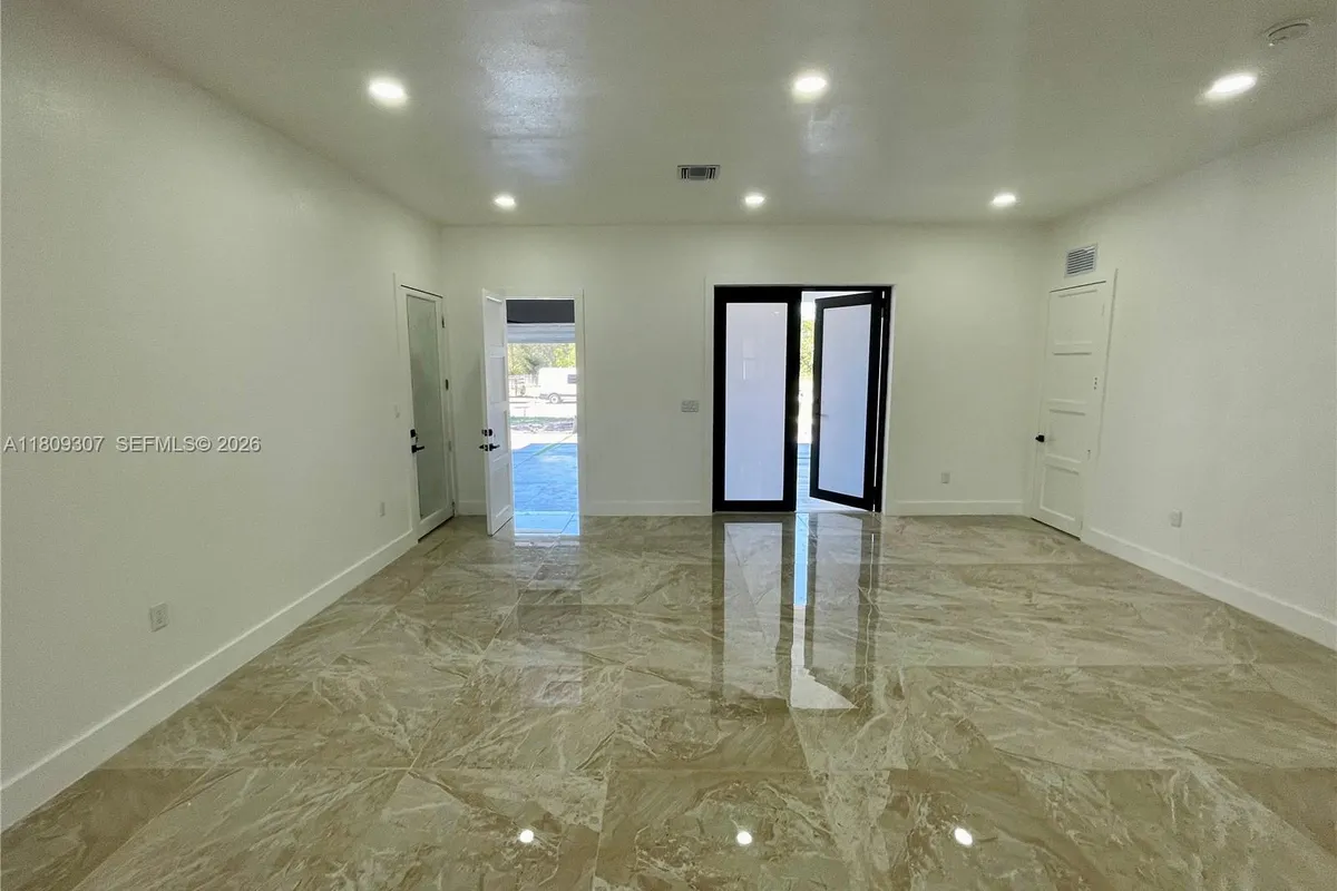 435 N Quebrada St, Clewiston FL 33440